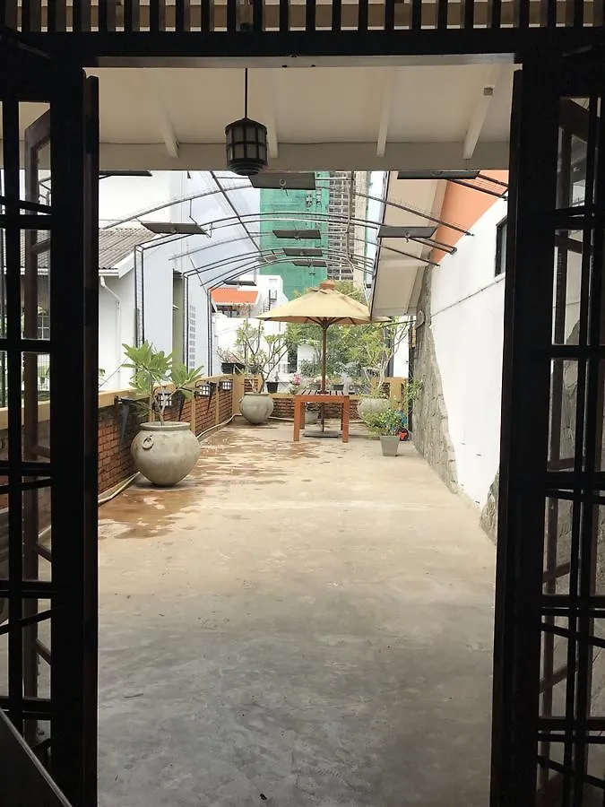 ** Bed & Breakfast Yoho Villa Colombo 05 Sri Lanka