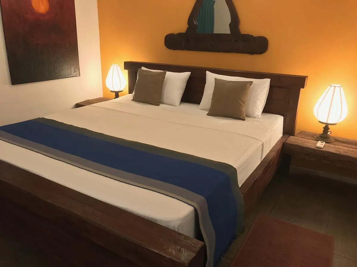 Yoho Villa Colombo 05 Bed & Breakfast