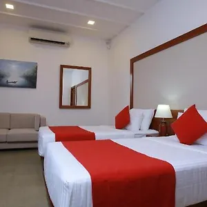 Tarshish - Bed & Breakfast