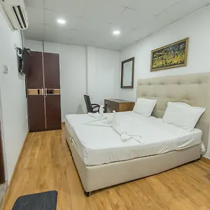 Metro Bed & Breakfast